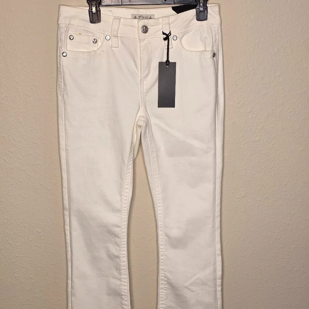 Fleur by Miss Me Women's Bootcut Jeans - Picture 1 of 11